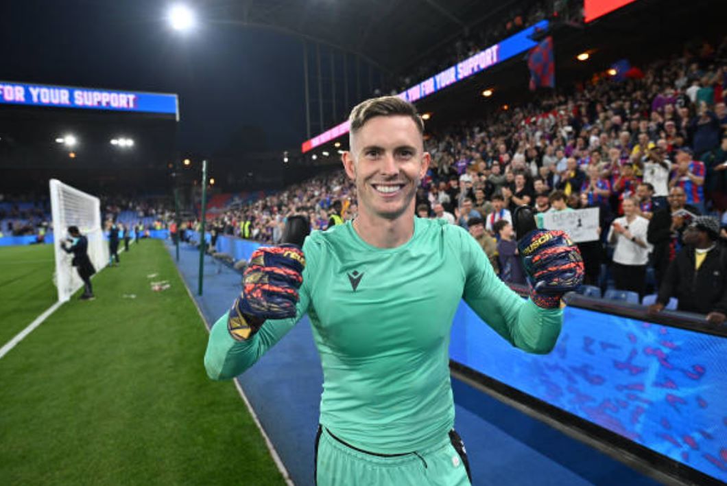Henderson khiến các chân sút Man United bất lực.
